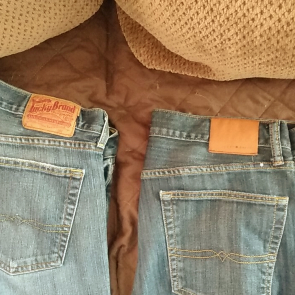 2 pair lucky brand jeans